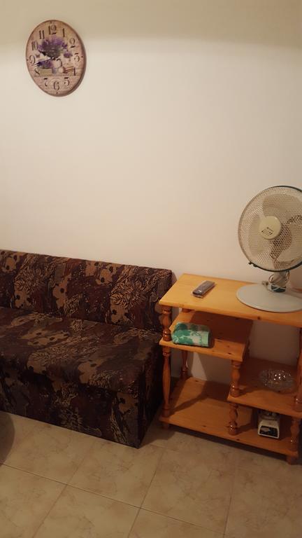 Apartment Elvira チェルノモレツ エクステリア 写真